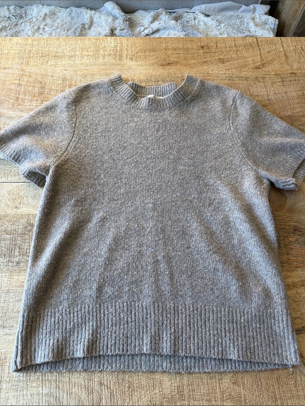 Abercrombie & Fitch Short-Sleeve Crewneck Sweater in Beige